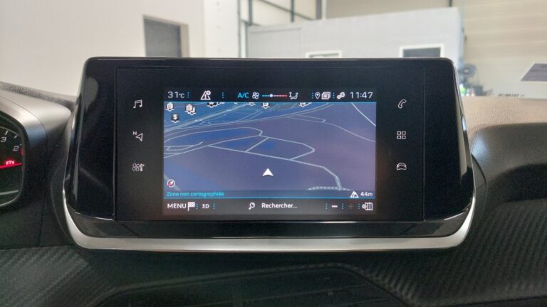 Peugeot 208 affaire 1.5 BlueHDi 100 S&S Premium Pack - Image 10 (July 10, 2026)