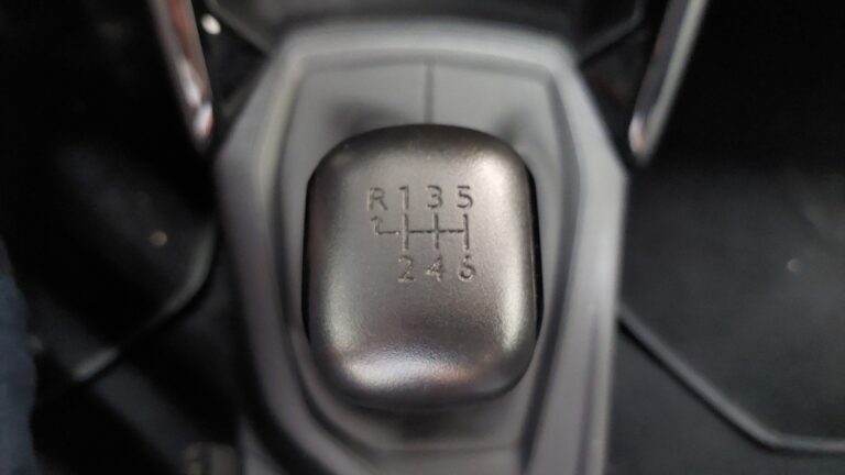 Peugeot 208 affaire 1.5 BlueHDi 100 S&S Premium Pack - Image 16 (July 10, 2026)