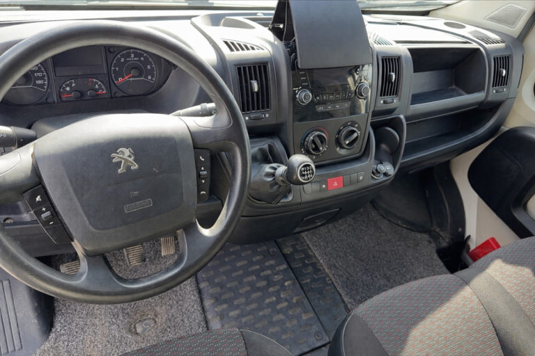 Peugeot Boxer VU 2.0 BlueHDi 130 Pro - Image 11 (July 10, 2026)