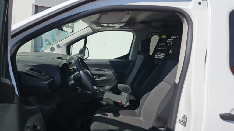 Citroën Berlingo CABINE APPROFONDIE XL bluehdi 100 bvm5 control - Image 16 (July 10, 2026)