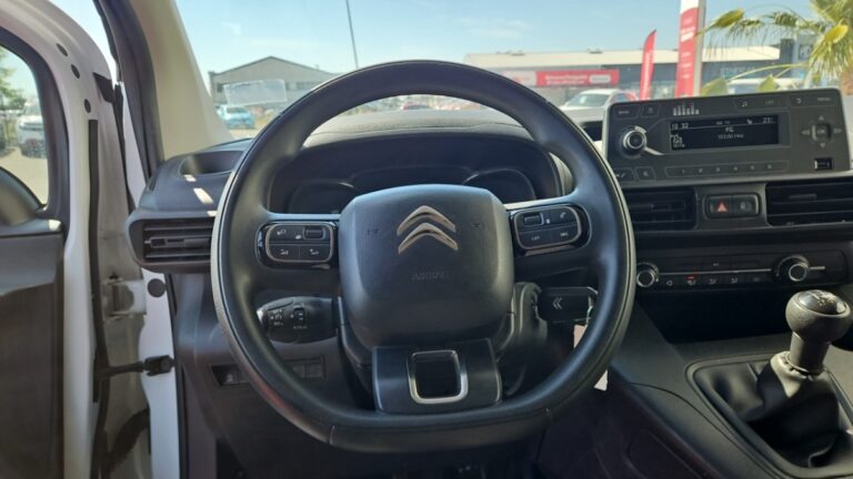 Citroën Berlingo CABINE APPROFONDIE XL bluehdi 100 bvm5 control - Image 18 (July 10, 2026)