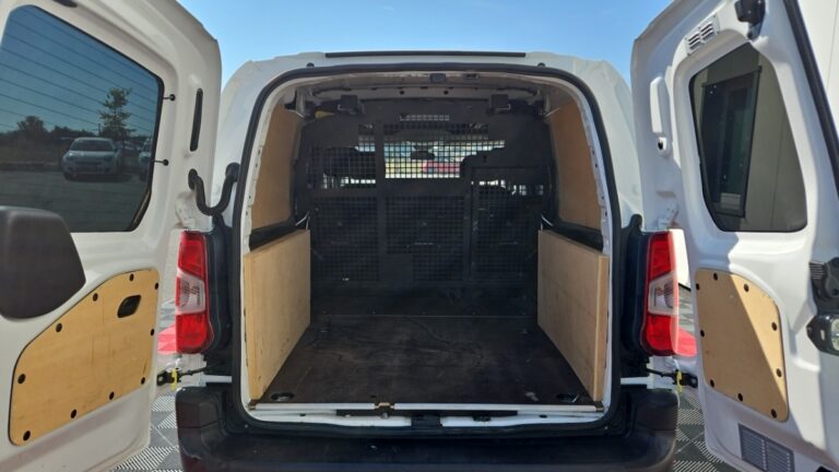 Citroën Berlingo CABINE APPROFONDIE XL bluehdi 100 bvm5 control - Image 09 (July 10, 2026)