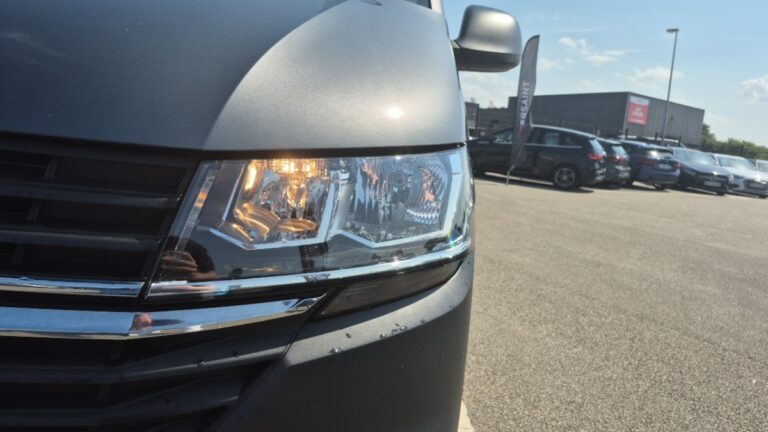 Volkswagen Transporter VI 2.0 TDi 150 Business - Image 10 (July 10, 2026)