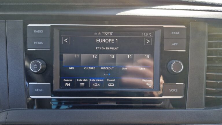 Volkswagen Caravelle TDI 150 LONGUE DSG7 CONFORTLINE - Image 14 (July 10, 2026)