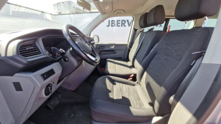Volkswagen Caravelle TDI 150 LONGUE DSG7 CONFORTLINE - Image 09 (July 10, 2026)