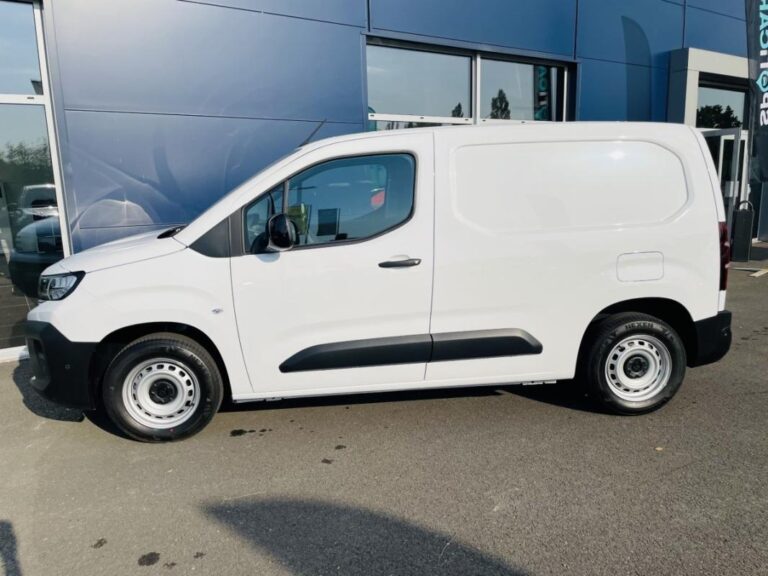 Peugeot Partner III M CU Standard Essence 110 ch Manuelle - Image 16 (July 11, 2026)