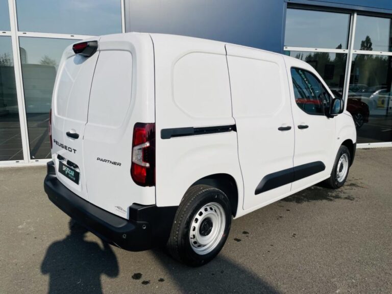 Peugeot Partner III M CU Standard Essence 110 ch Manuelle - Image 20 (July 11, 2026)