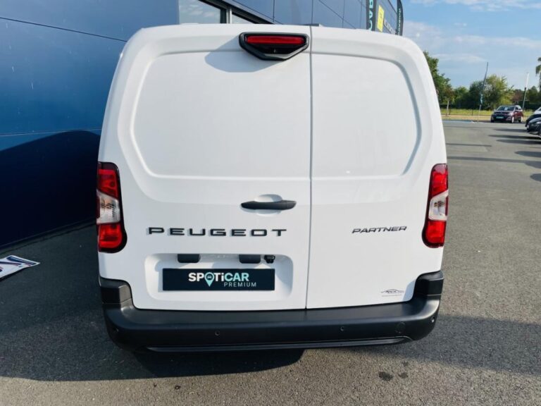 Peugeot Partner III M CU Standard Essence 110 ch Manuelle - Image 06 (July 11, 2026)