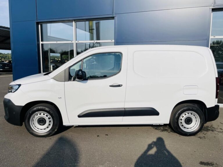 Peugeot Partner III M CU Standard Essence 110 ch Manuelle - Image 07 (July 11, 2026)