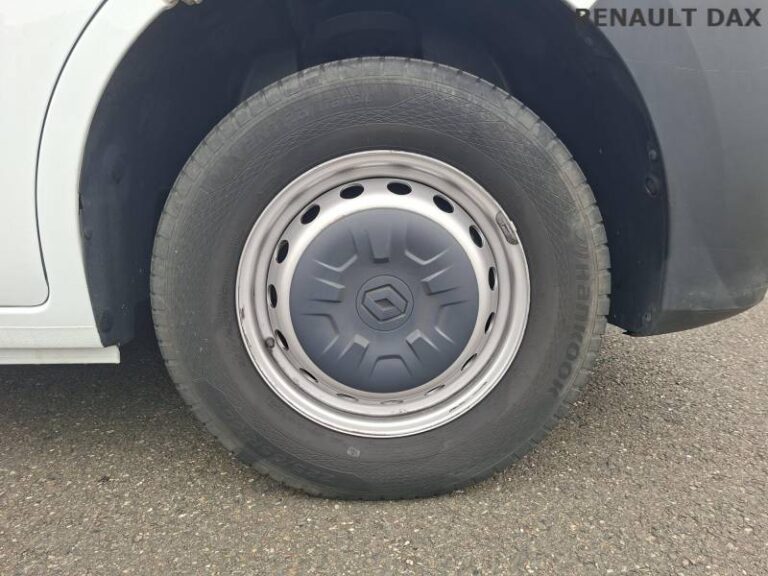 Renault Master FOURGON PHC TRAC F3500 BLUE DCI 145 EURO VI CONFORT - Image 14 (July 11, 2026)