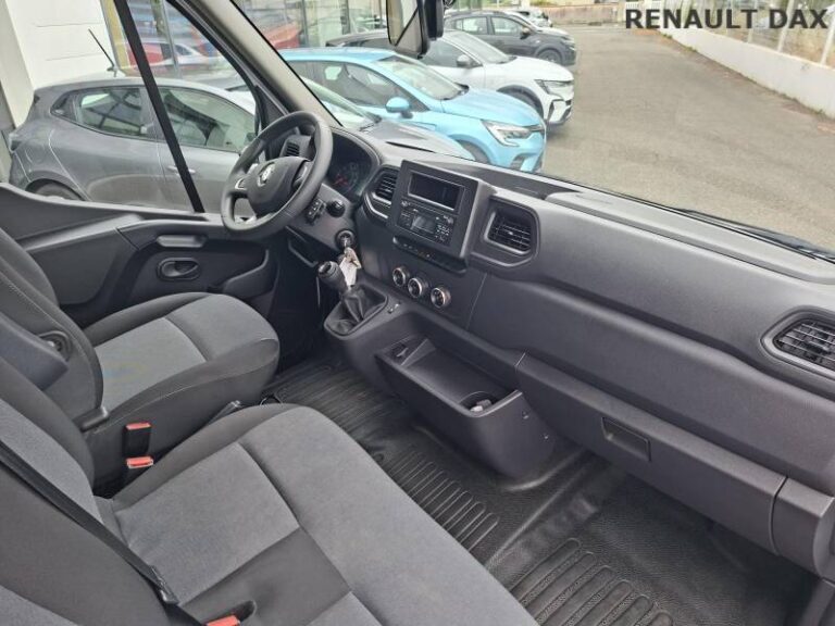 Renault Master FOURGON PHC TRAC F3500 BLUE DCI 145 EURO VI CONFORT - Image 18 (July 11, 2026)