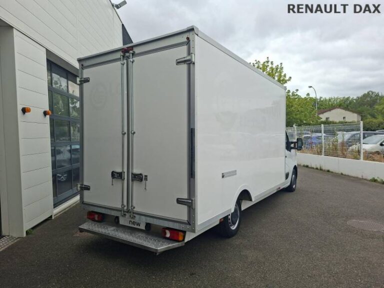 Renault Master FOURGON PHC TRAC F3500 BLUE DCI 145 EURO VI CONFORT - Image 03 (July 11, 2026)