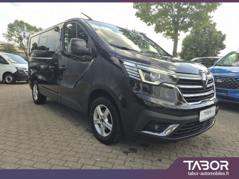 Renault Trafic 2,0 dCi 170 EDC L1 3,0t Life 8P - Image 02 (July 14, 2026)