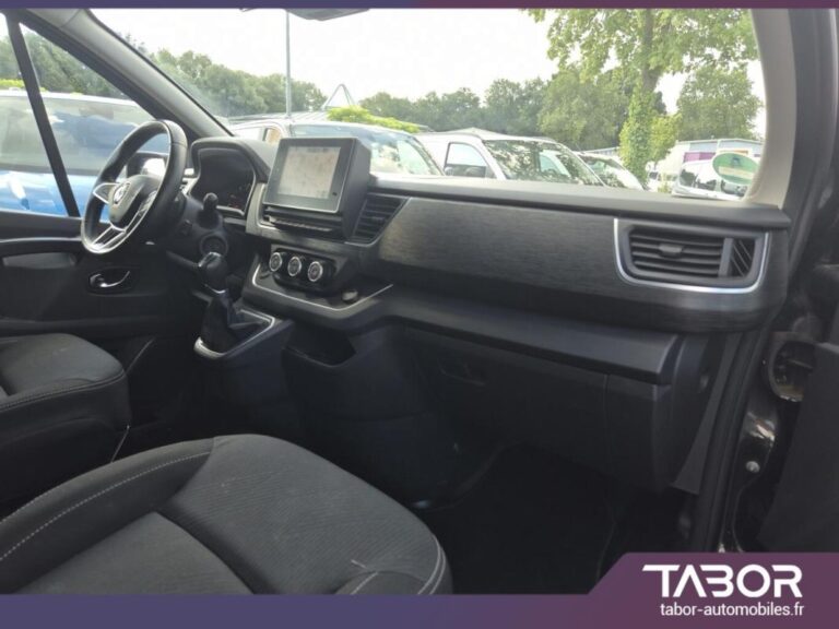Renault Trafic 2,0 dCi 170 EDC L1 3,0t Life 8P - Image 05 (July 14, 2026)