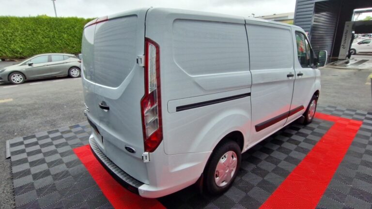 Ford Transit Custom FOURGON 300 2.0 ECOBLUE 130 TREND BUSINE - Image 06 (July 15, 2026)
