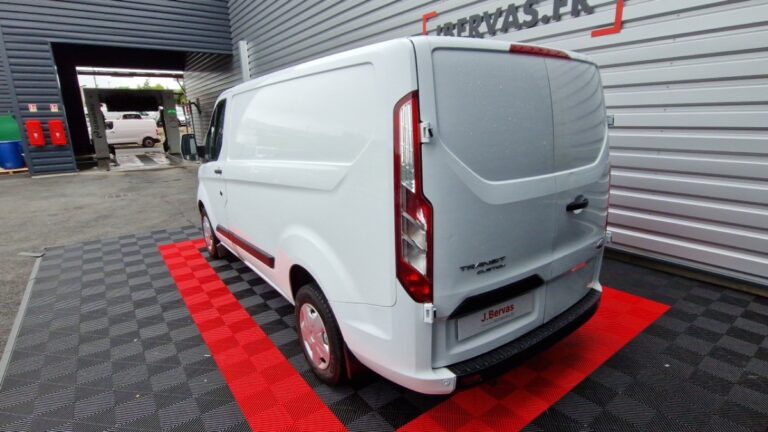 Ford Transit Custom FOURGON 300 2.0 ECOBLUE 130 TREND BUSINE - Image 07 (July 15, 2026)
