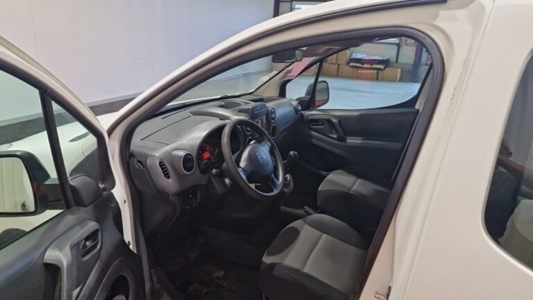 Citroën Berlingo CABINE APPROFONDIE XL bluehdi 100 confort - Image 12 (July 15, 2026)
