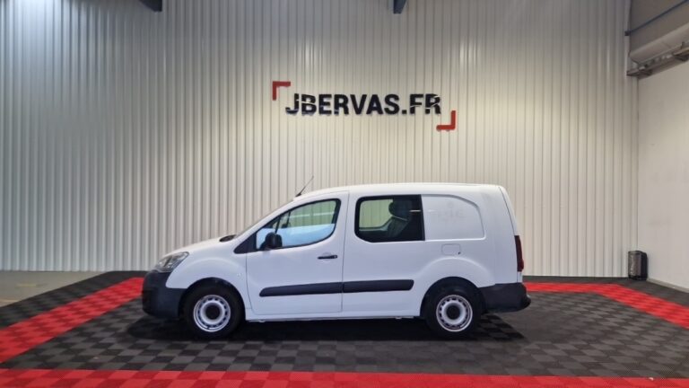 Citroën Berlingo CABINE APPROFONDIE XL bluehdi 100 confort - Image 02 (July 15, 2026)