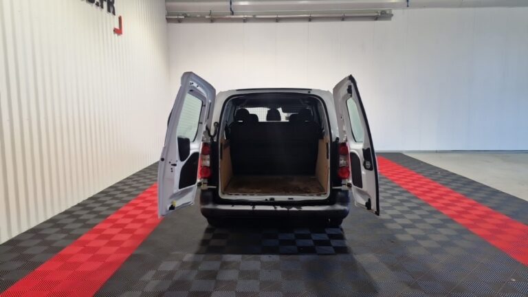 Citroën Berlingo CABINE APPROFONDIE XL bluehdi 100 confort - Image 06 (July 15, 2026)
