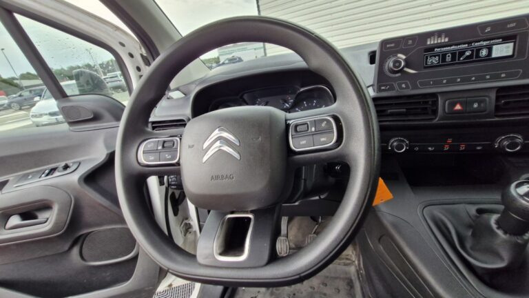 Citroën Berlingo CABINE APPROFONDIE XL BlueHDI 100 Control - Image 18 (July 15, 2026)