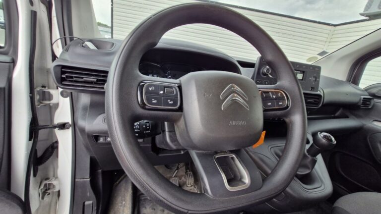 Citroën Berlingo CABINE APPROFONDIE XL BlueHDI 100 Control - Image 19 (July 15, 2026)