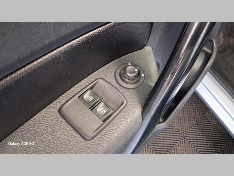 Renault Kangoo Express BLUE DCI 80 CONFORT - Image 05 (July 29, 2026)