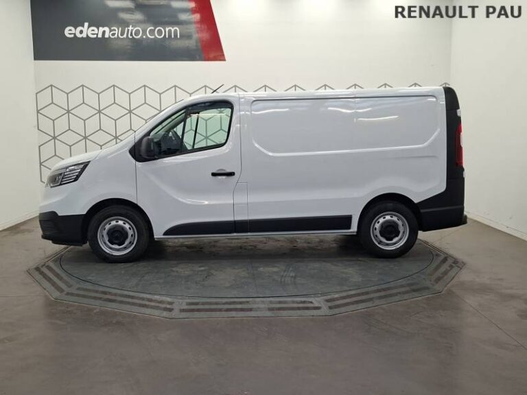 Renault Trafic FGN 3000 KG BLUE DCI 130 CONFORT - Image 02 (July 16, 2026)