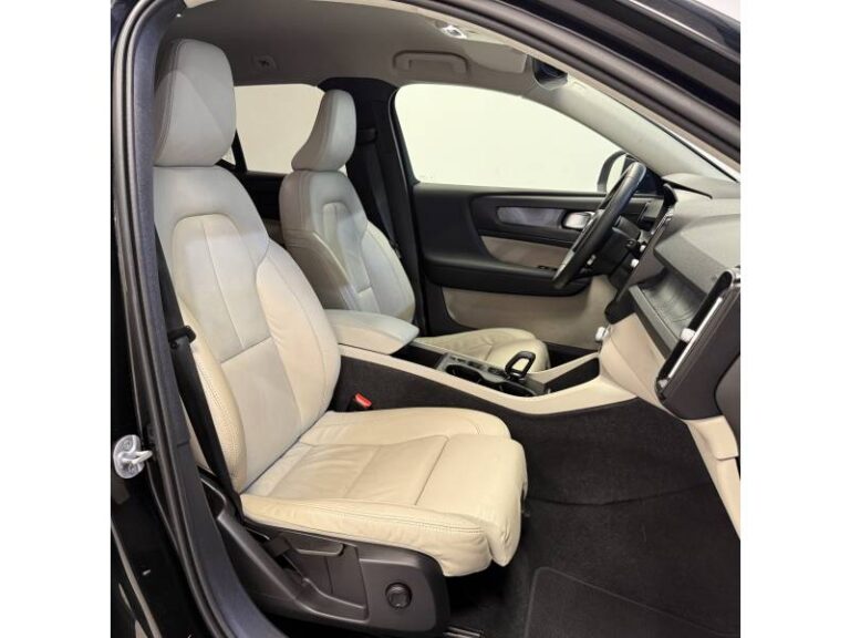 Volvo XC40 T5 Recharge 180+82 ch DCT7 Start - Image 09 (July 16, 2026)