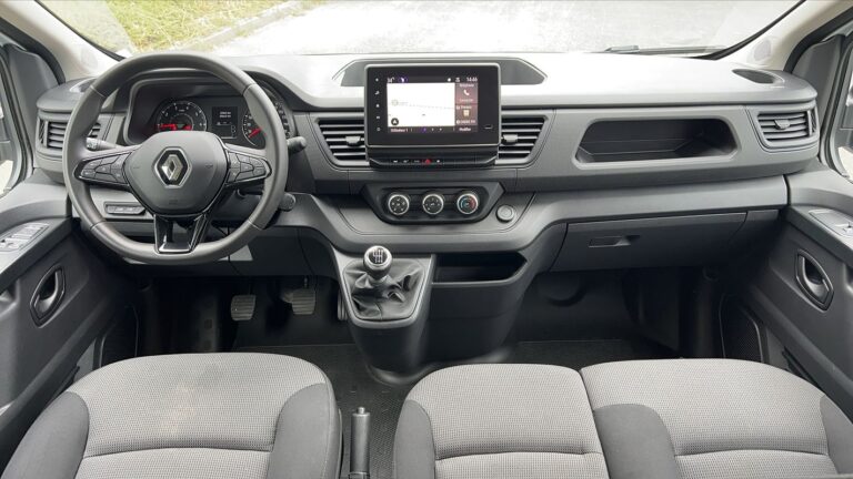 Renault Trafic 2.0 dCI 150 Zen - Image 11 (July 16, 2026)