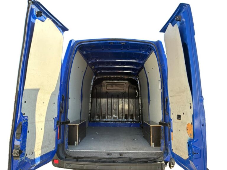Renault Master FOURGON FGN 3.5t 2.3 dCi 110 S&S E6 GRAND CONFORT - Image 15 (July 17, 2026)