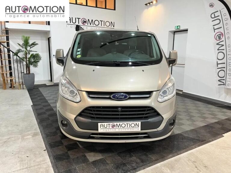 Ford Transit Custom Fourgon Vu 2.0 TDCI Cab Approfondie Aménagé 5 places 170cv - Image 03 (July 17, 2026)