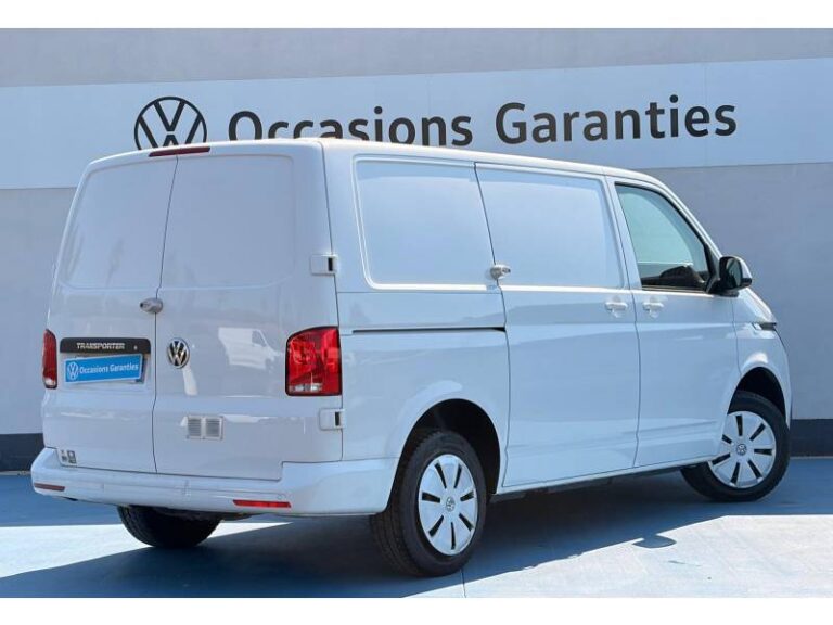 Volkswagen Transporter FOURGON 6.1 VAN 2.0 TDI 110 BVM5 BUSINESS PLUS - Image 03 (July 17, 2026)
