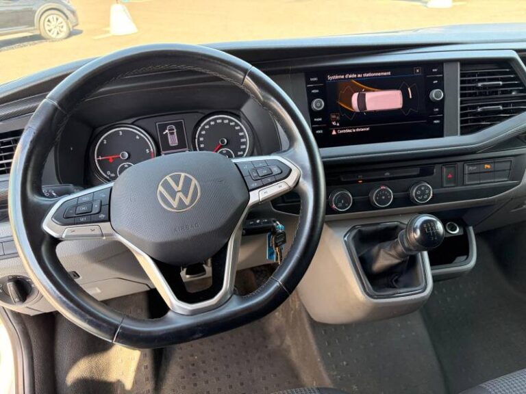 Volkswagen Transporter FOURGON 6.1 VAN 2.0 TDI 110 BVM5 BUSINESS PLUS - Image 07 (July 17, 2026)
