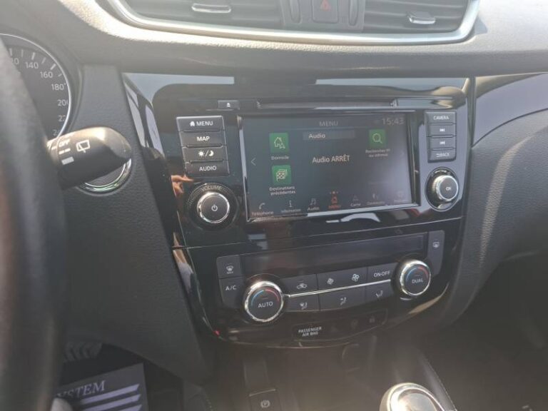 Nissan Qashqai 1.3 DIG-T 158 DCT N-Connecta - Image 11 (July 17, 2026)