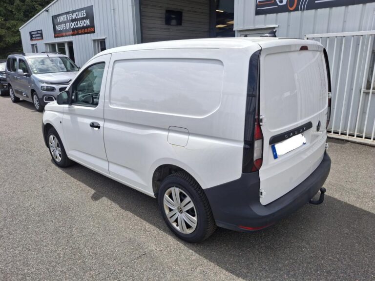 Volkswagen Caddy 2,0TDI122cv 4Motion Business+Attelage - Image 04 (July 17, 2026)