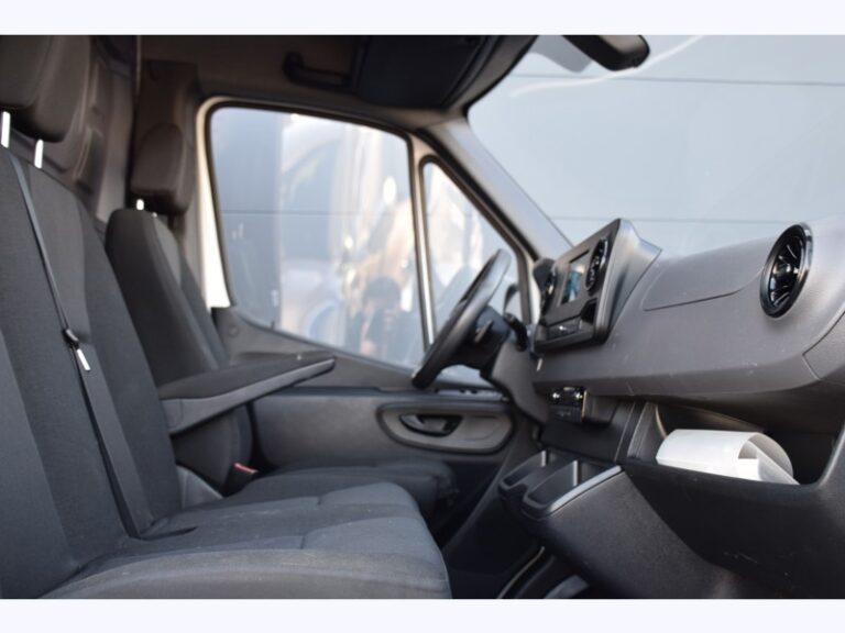 Mercedes Sprinter 314 CDI 37S / 12m3 – 26 990€ HT - Image 04 (July 17, 2026)