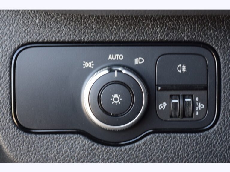Mercedes Sprinter 314 CDI 37S / 12m3 – 26 990€ HT - Image 08 (July 17, 2026)