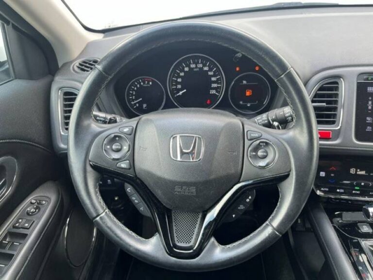 Honda HRV HR-V 1.5 i-VTEC Executive Navi CVT - Image 10 (July 17, 2026)