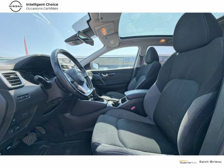 Nissan Qashqai 1.5 dCi 115 DCT N-Connecta - Image 11 (July 17, 2026)