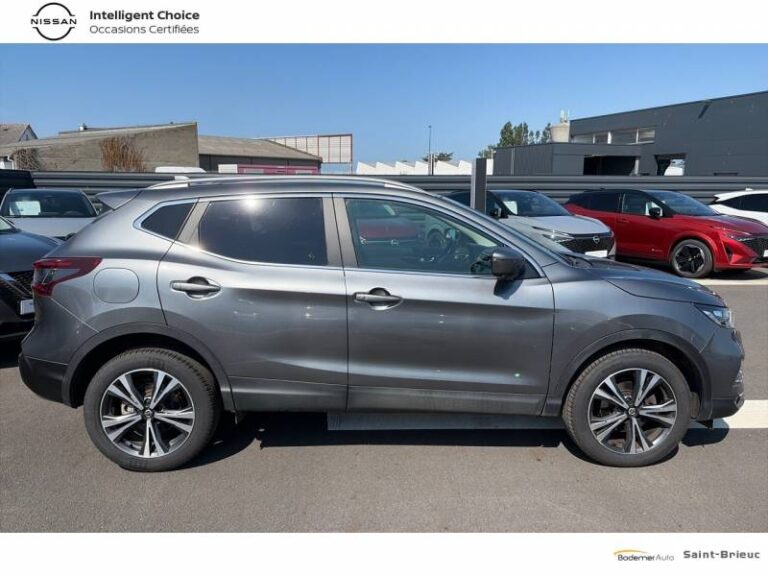 Nissan Qashqai 1.5 dCi 115 DCT N-Connecta - Image 04 (July 17, 2026)