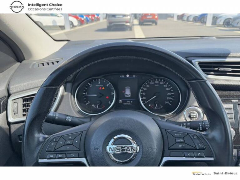 Nissan Qashqai 1.5 dCi 115 DCT N-Connecta - Image 09 (July 17, 2026)