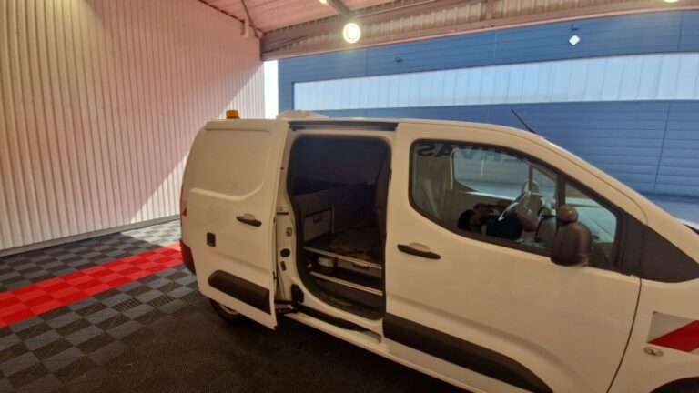 Citroën Berlingo VAN XL 950 BLUEHDI 130 SS EAT8 WORKER - Image 12 (July 17, 2026)