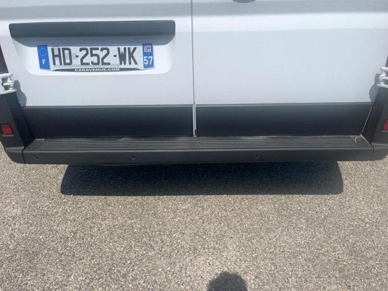 Peugeot Boxer II 2.2 140 CH 3.5T 951km - Image 11 (July 17, 2026)