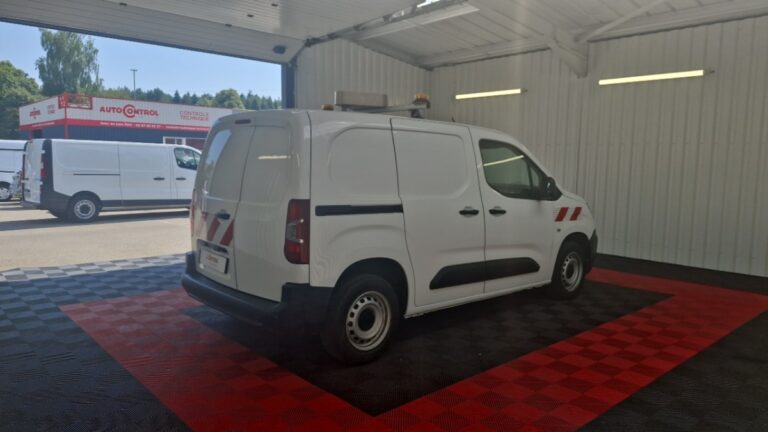 Peugeot Partner PURETECH 110 S&S STANDARD 650KG PREMIUM - Image 05 (July 17, 2026)