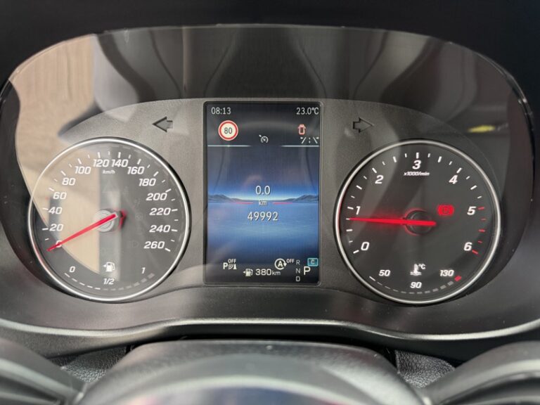 Mercedes Vito 114 CDI Fg Compact BVA Feux Led Carplay 34900HT - Image 10 (July 18, 2026)