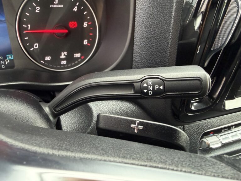 Mercedes Vito 114 CDI Fg Compact BVA Feux Led Carplay 34900HT - Image 06 (July 18, 2026)