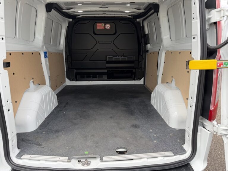 Ford Transit Custom 2.0 131 ch Trend Business Attelage 21990HT - Image 05 (July 18, 2026)