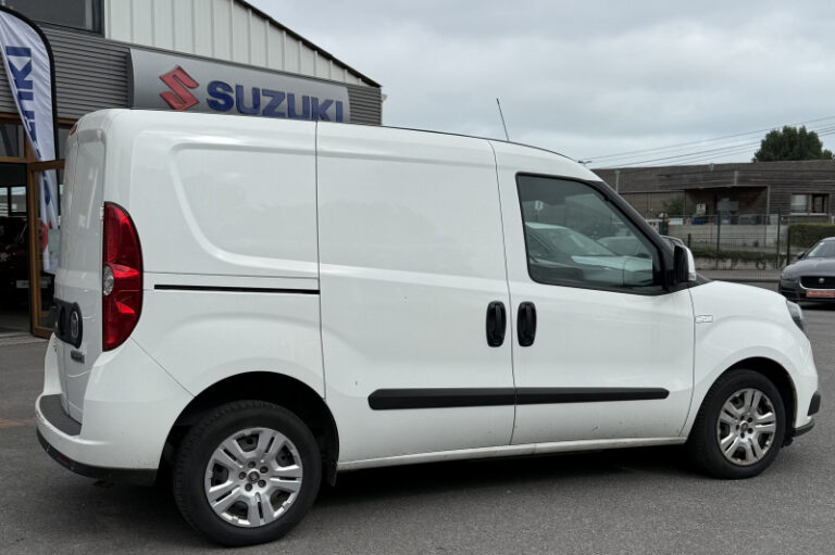 Fiat Doblo CARGO PACK PRO LOUNGE 1.6 MTJ 105 CH - Image 02 (July 18, 2026)
