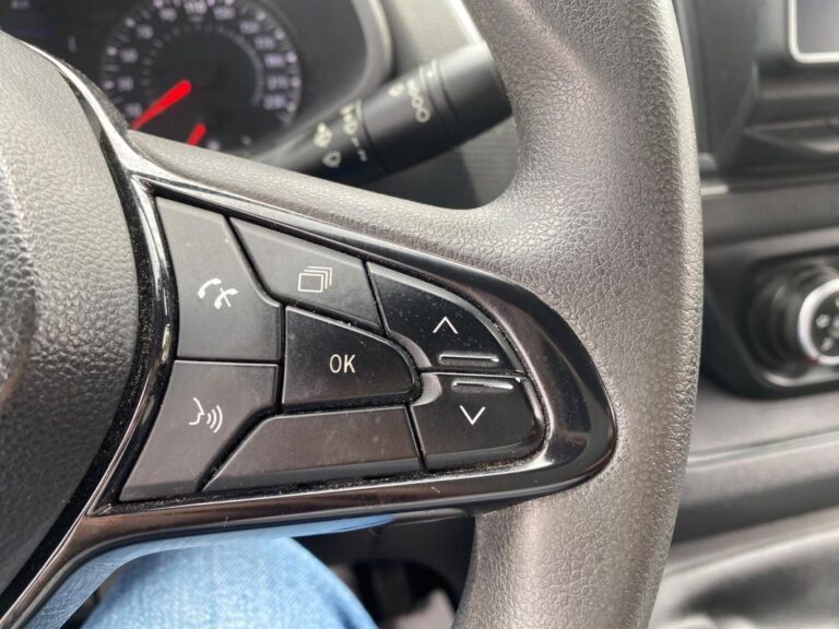 Renault Trafic GRD CONFORT 2.0DCI 130CV 2T8 13700HT – CAMERA/CARPLAY/GPS/ROUE DE SECOURS - Image 12 (July 18, 2026)