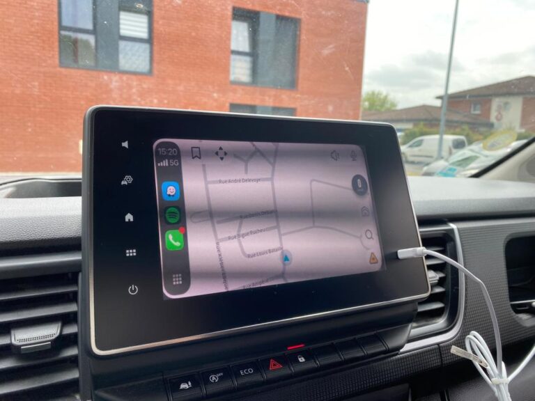 Renault Trafic GRD CONFORT 2.0DCI 130CV 2T8 13700HT – CAMERA/CARPLAY/GPS/ROUE DE SECOURS - Image 08 (July 18, 2026)